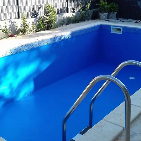 House With A Swimming Pool - Diklo, - 11700 Feriehus *